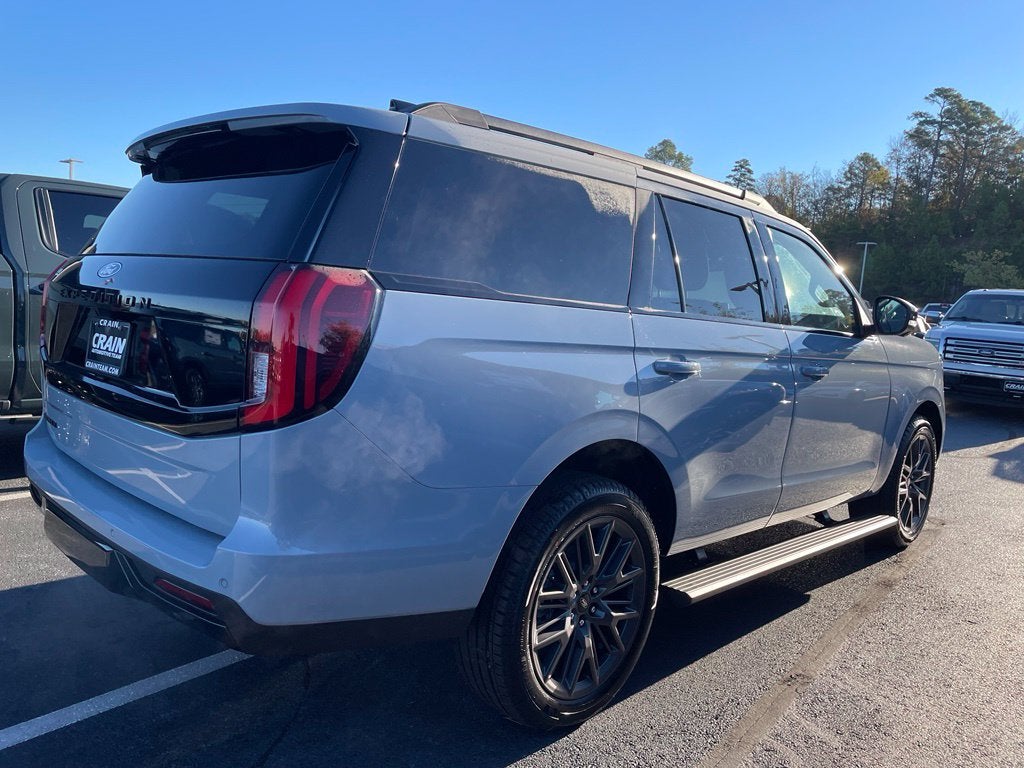 2027 Ford Expedition Platinum