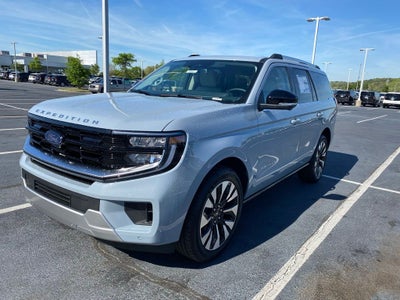 2026 Ford Expedition Platinum