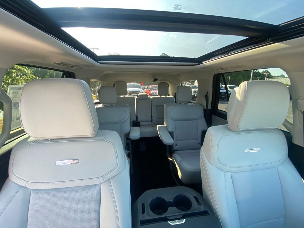 2027 Ford Expedition Platinum