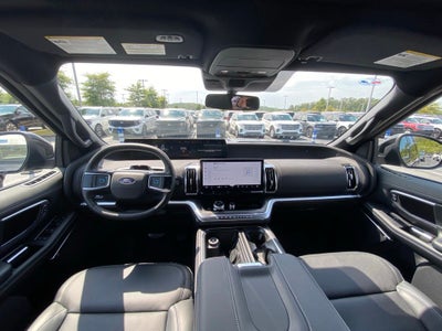2027 Ford Expedition Platinum