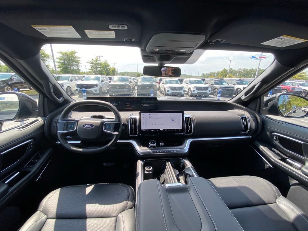 2027 Ford Expedition Platinum