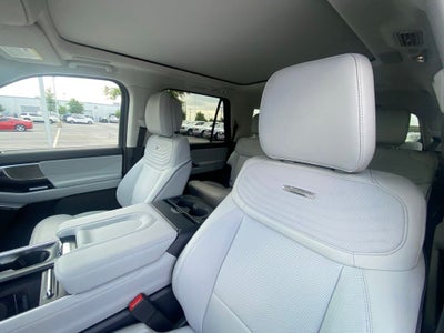 2027 Ford Expedition Platinum