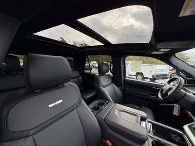 2025 Ford Expedition Platinum