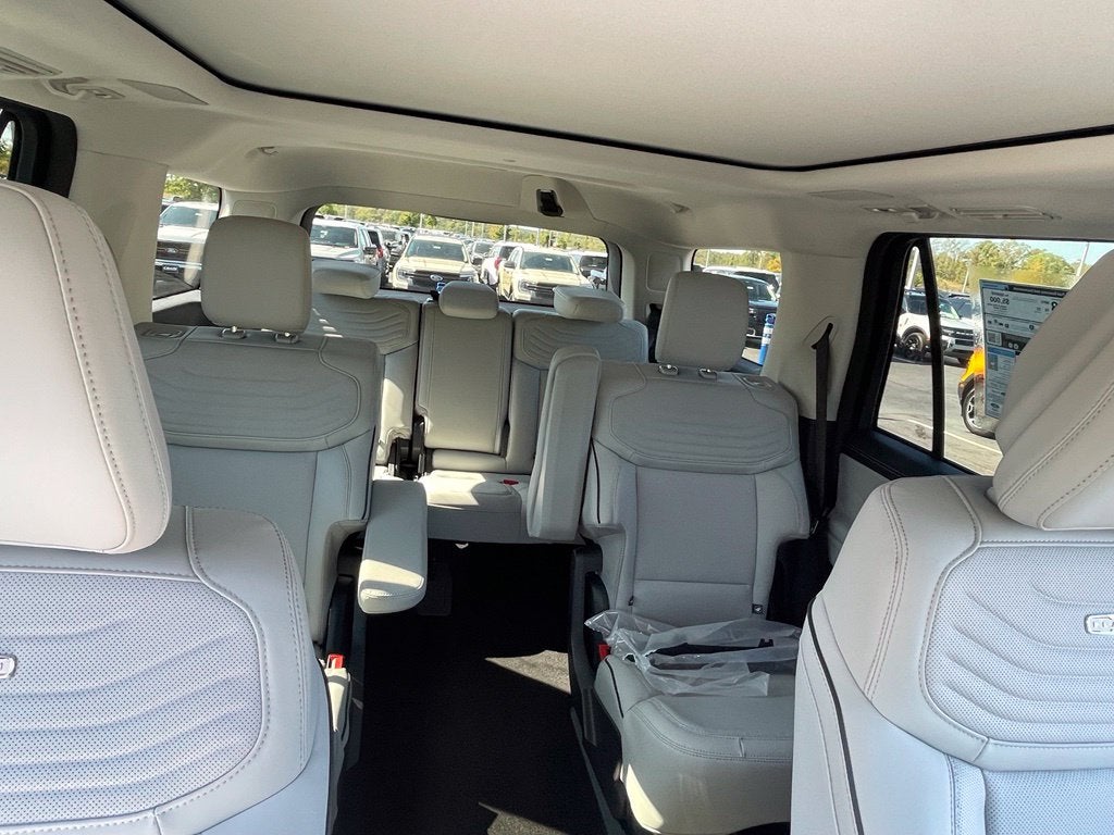 2027 Ford Expedition Platinum