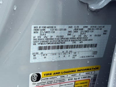 2025 Ford Expedition Platinum