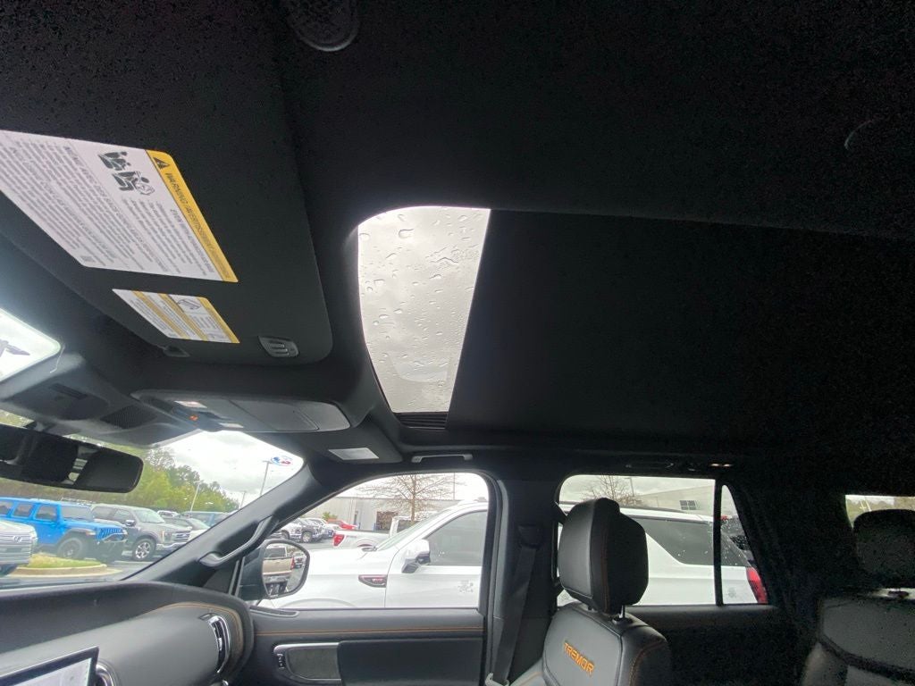 2026 Ford Expedition Tremor