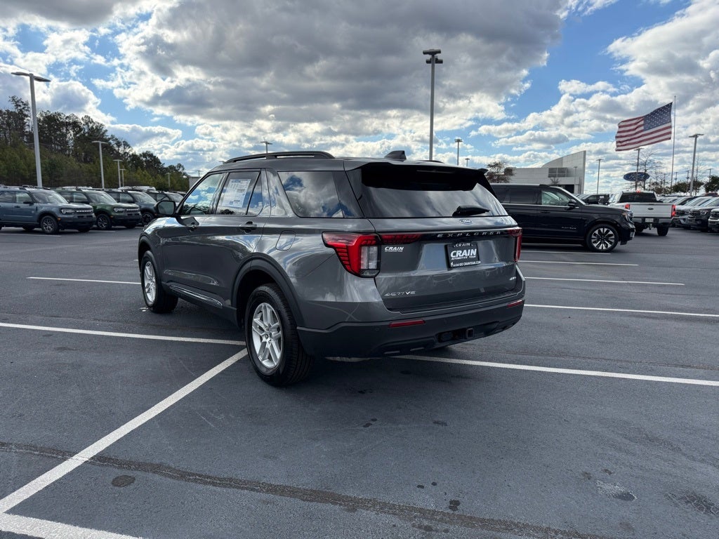 2025 Ford Explorer Active