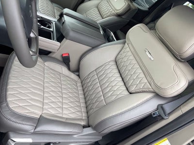 2027 Ford F-250SD Platinum