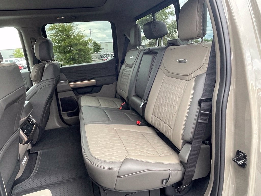 2027 Ford F-250SD Platinum