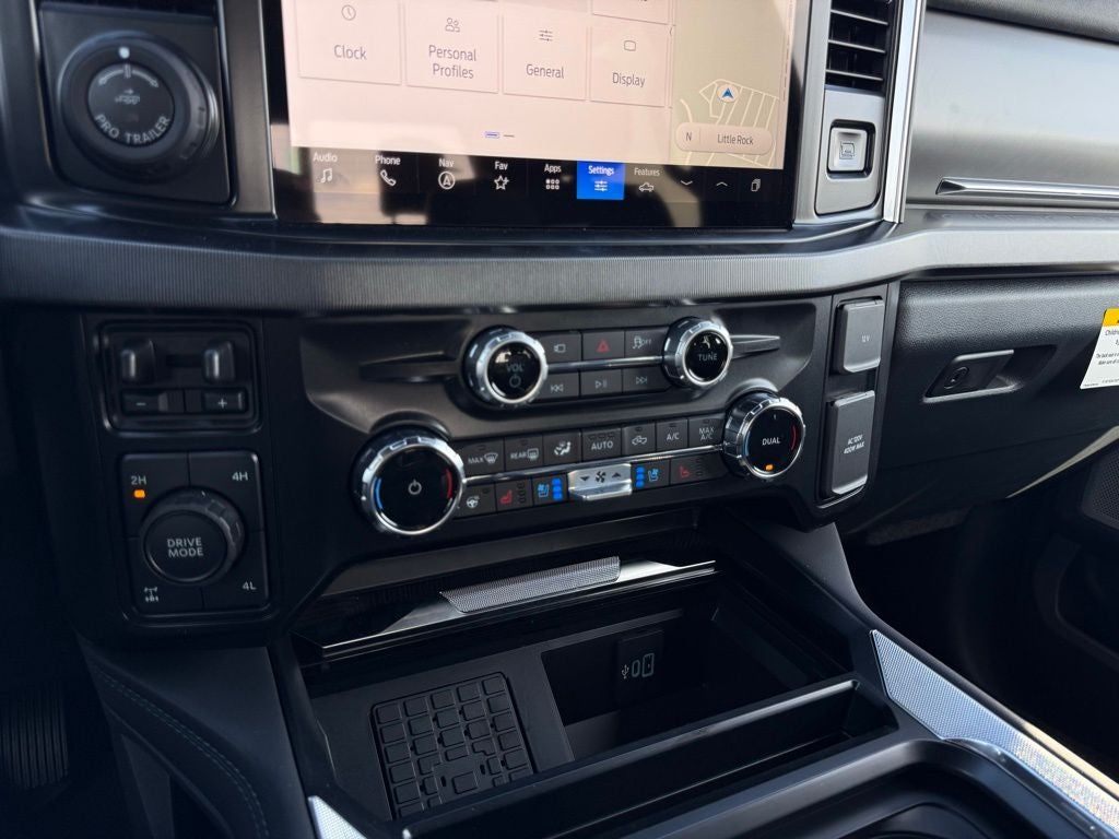 2025 Ford F-250SD Platinum