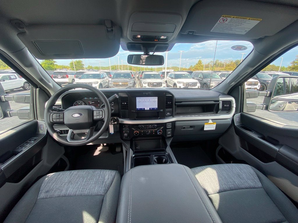 2027 Ford F-250SD XLT