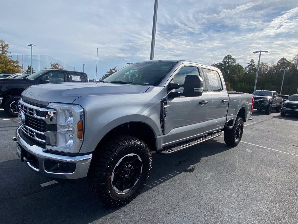 2027 Ford F-250SD XLT