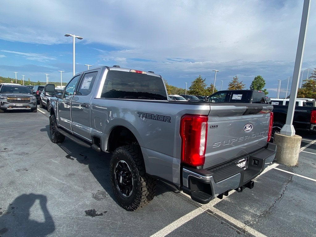 2027 Ford F-250SD XLT