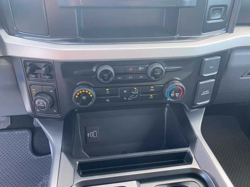 2027 Ford F-250SD XLT