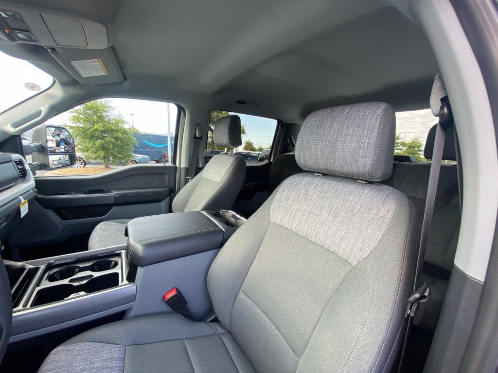 2027 Ford F-250SD XLT