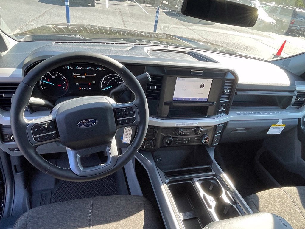 2027 Ford F-250SD XLT