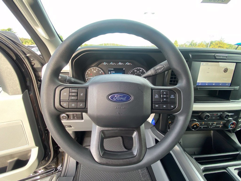 2027 Ford F-250SD XLT