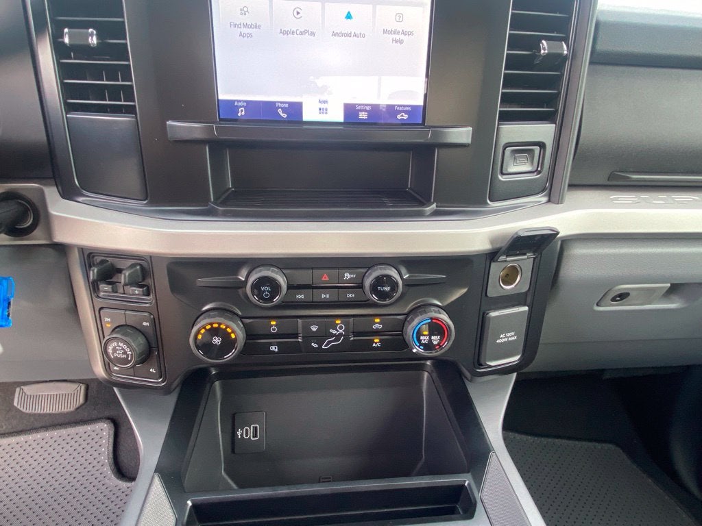 2027 Ford F-250SD XLT