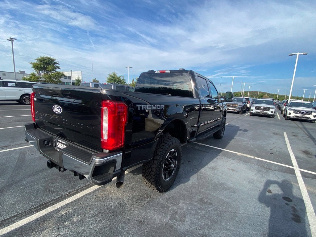 2027 Ford F-250SD XLT