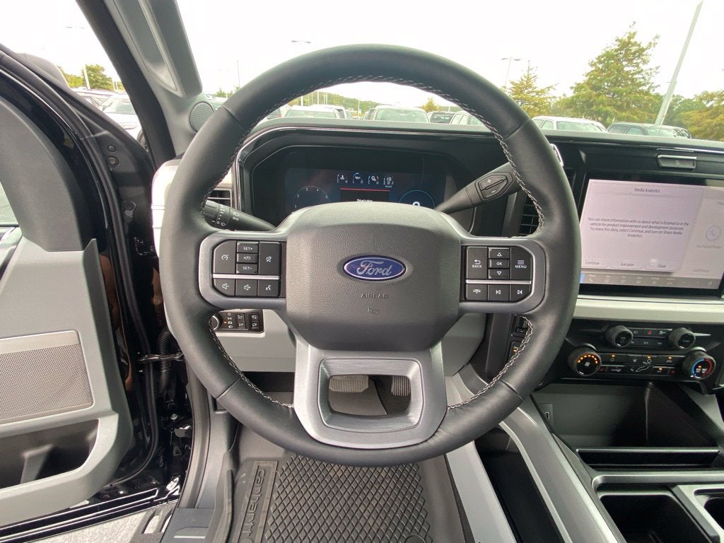 2027 Ford F-250SD XLT