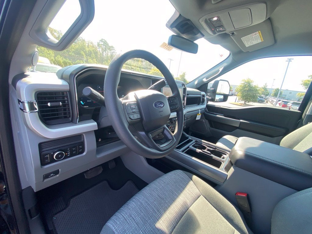 2027 Ford F-250SD XLT