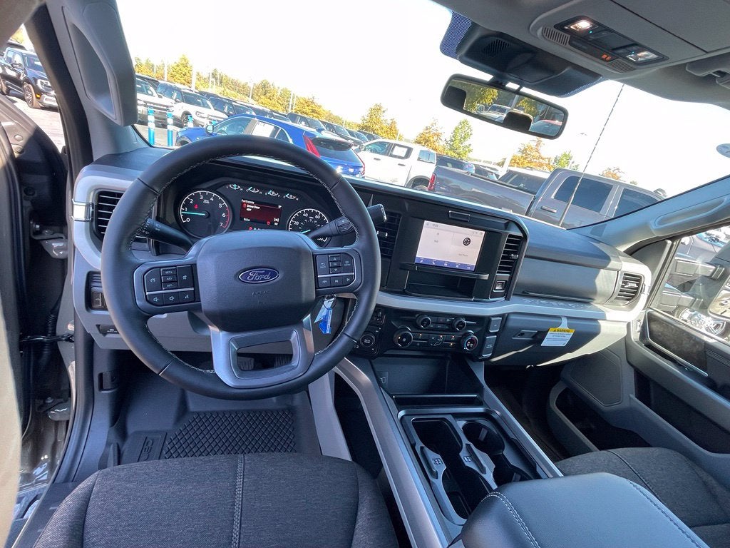 2027 Ford F-250SD XLT