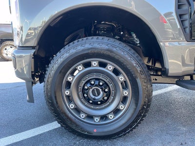 2027 Ford F-250SD XLT