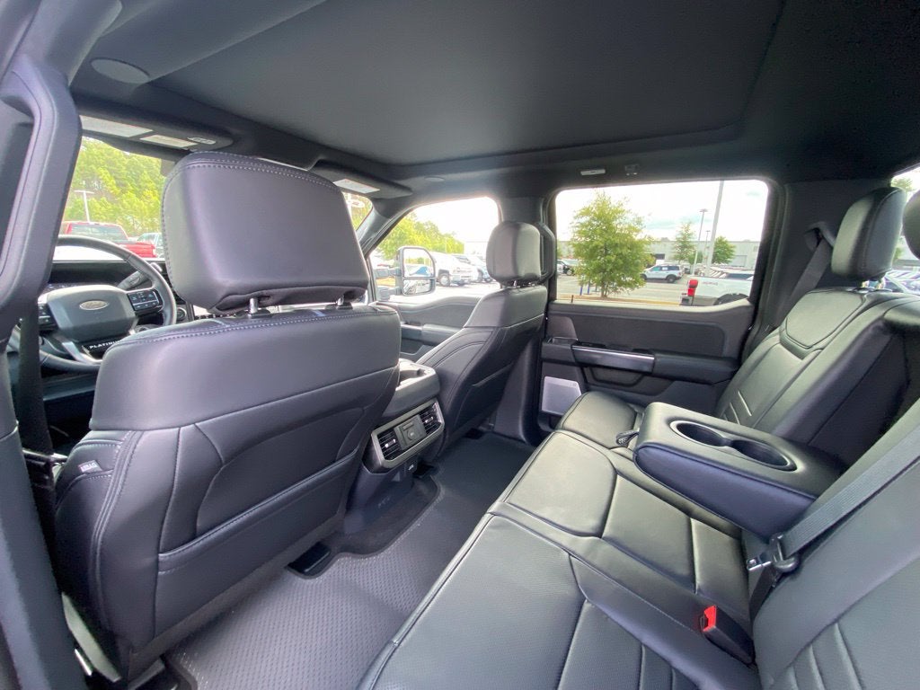 2027 Ford F-350SD Platinum