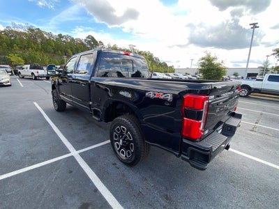 2027 Ford F-350SD Platinum