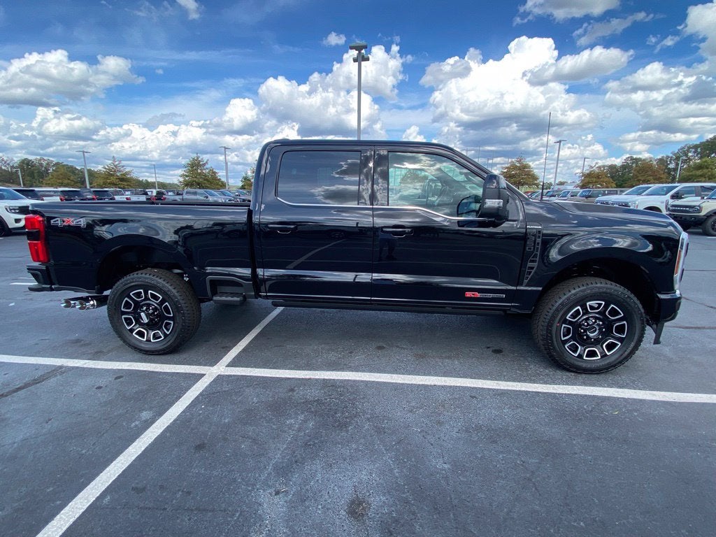 2027 Ford F-350SD Platinum