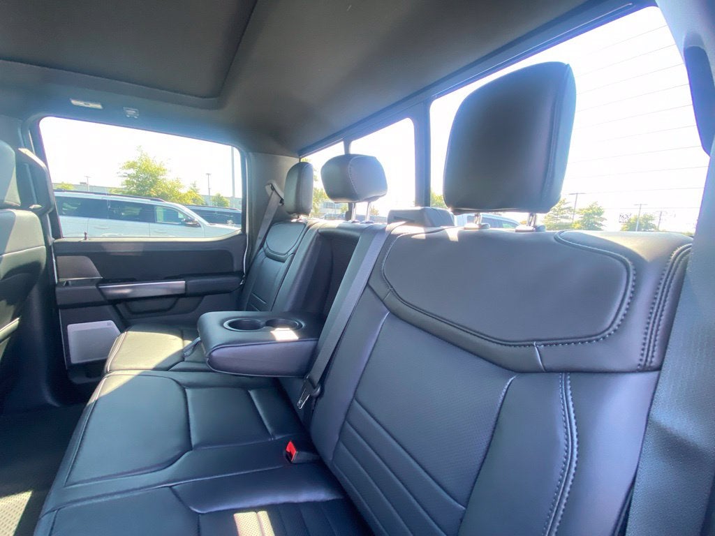 2027 Ford F-350SD Platinum