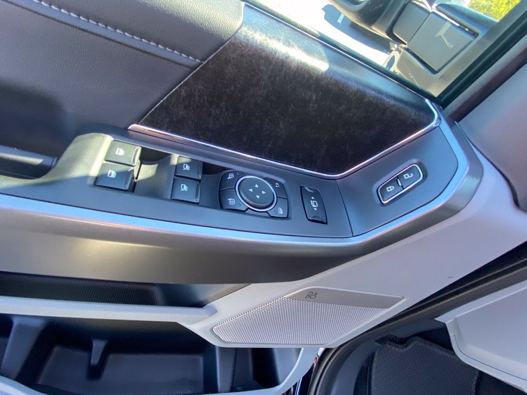 2027 Ford F-350SD XLT