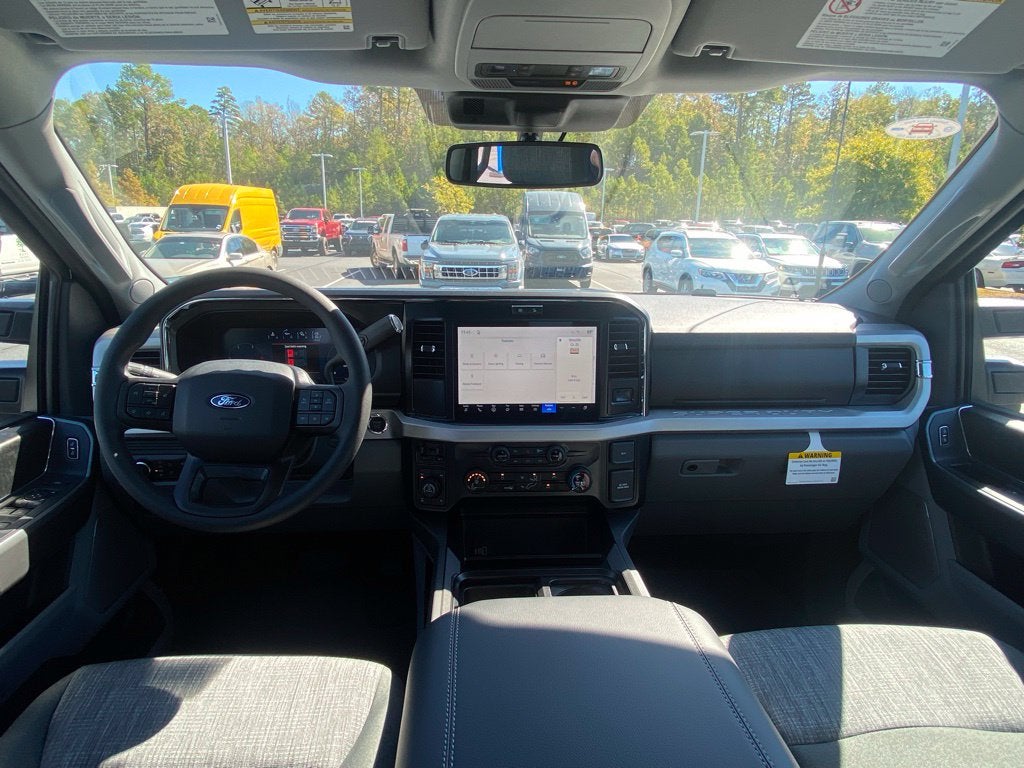 2027 Ford F-350SD XLT