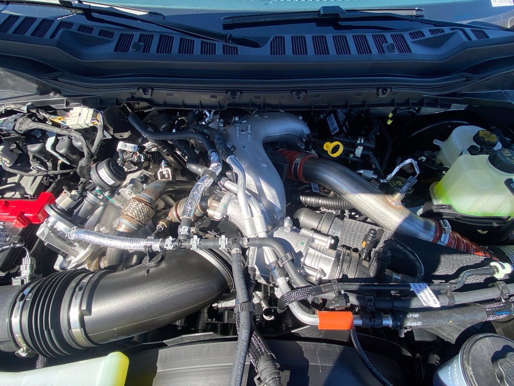 2027 Ford F-350SD XLT