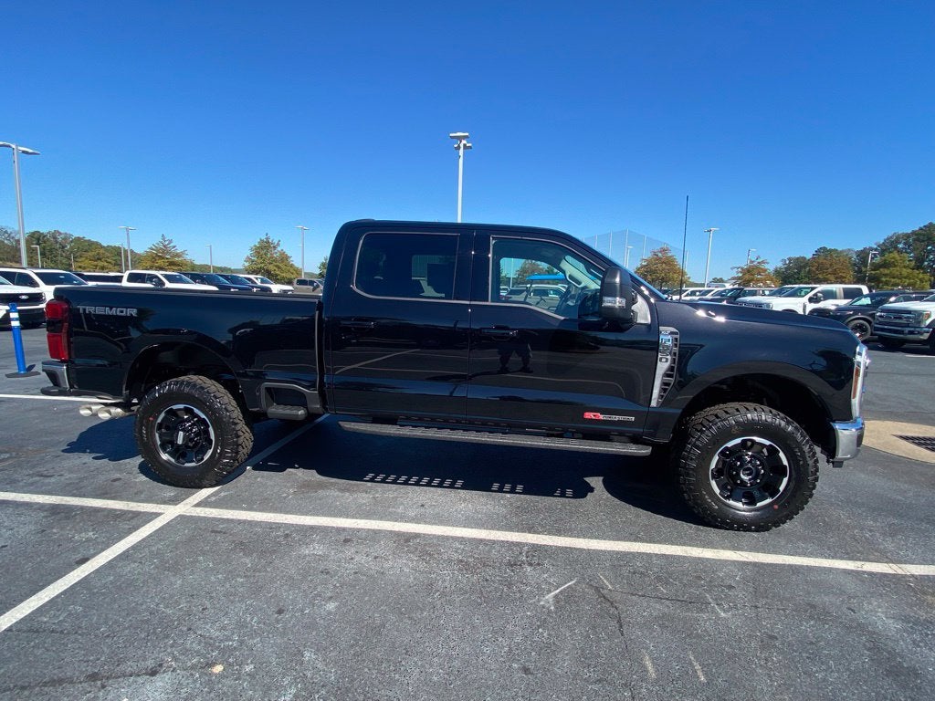 2027 Ford F-350SD XLT