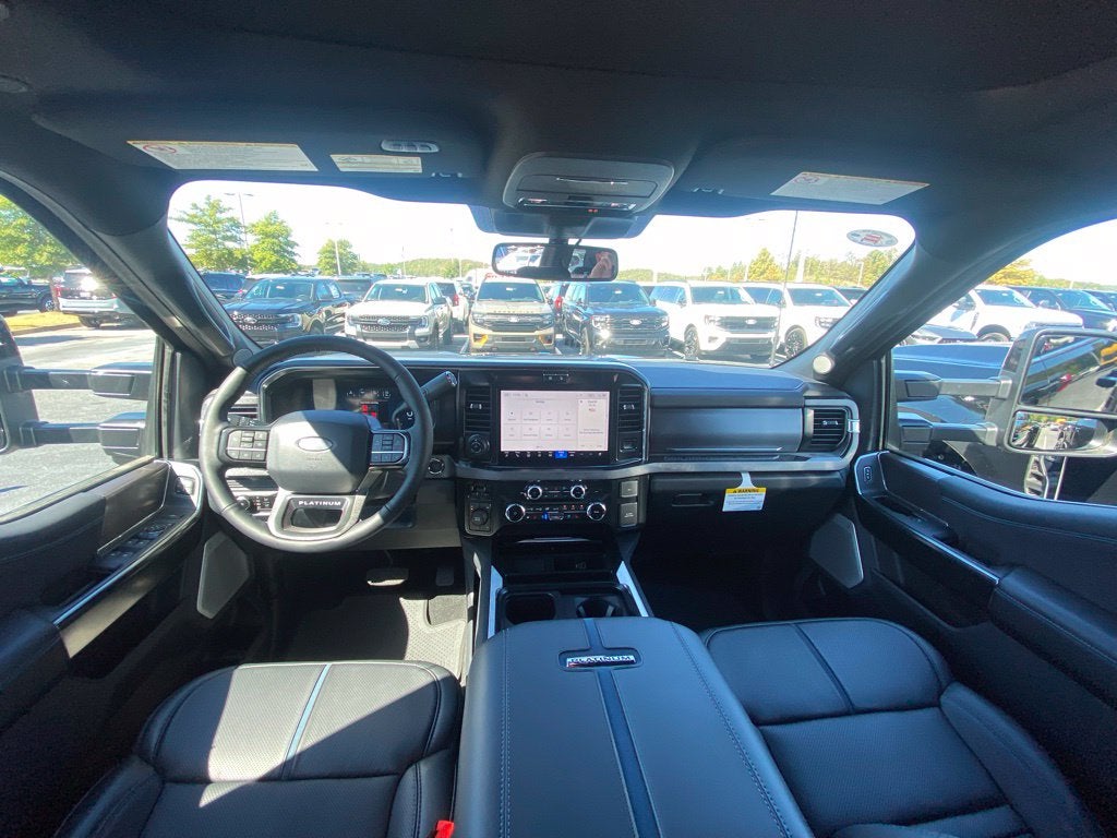 2027 Ford F-350SD Platinum DRW