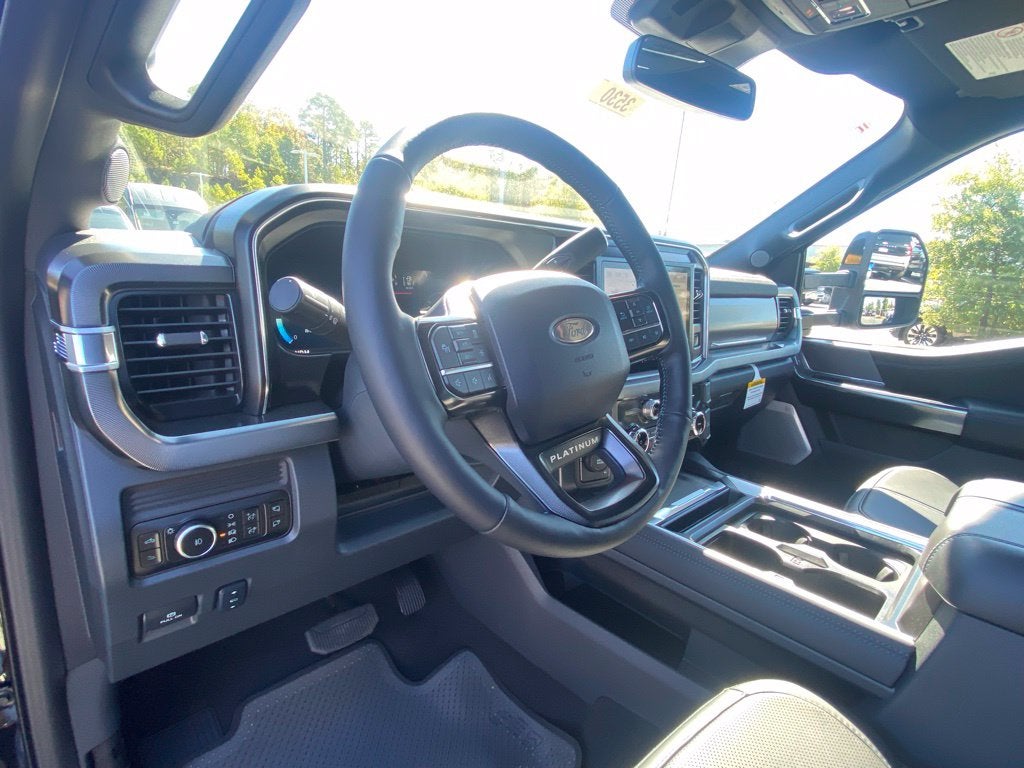 2027 Ford F-350SD Platinum DRW