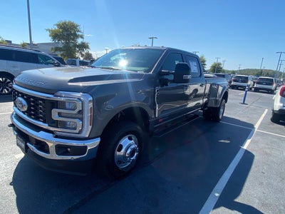 2027 Ford F-350SD Lariat DRW