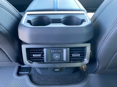 2027 Ford F-350SD Platinum DRW