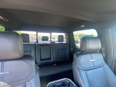 2027 Ford F-350SD Platinum DRW