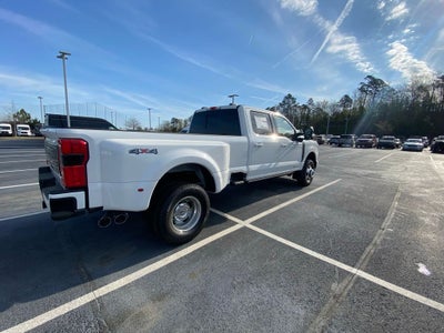 2026 Ford F-350SD Platinum DRW