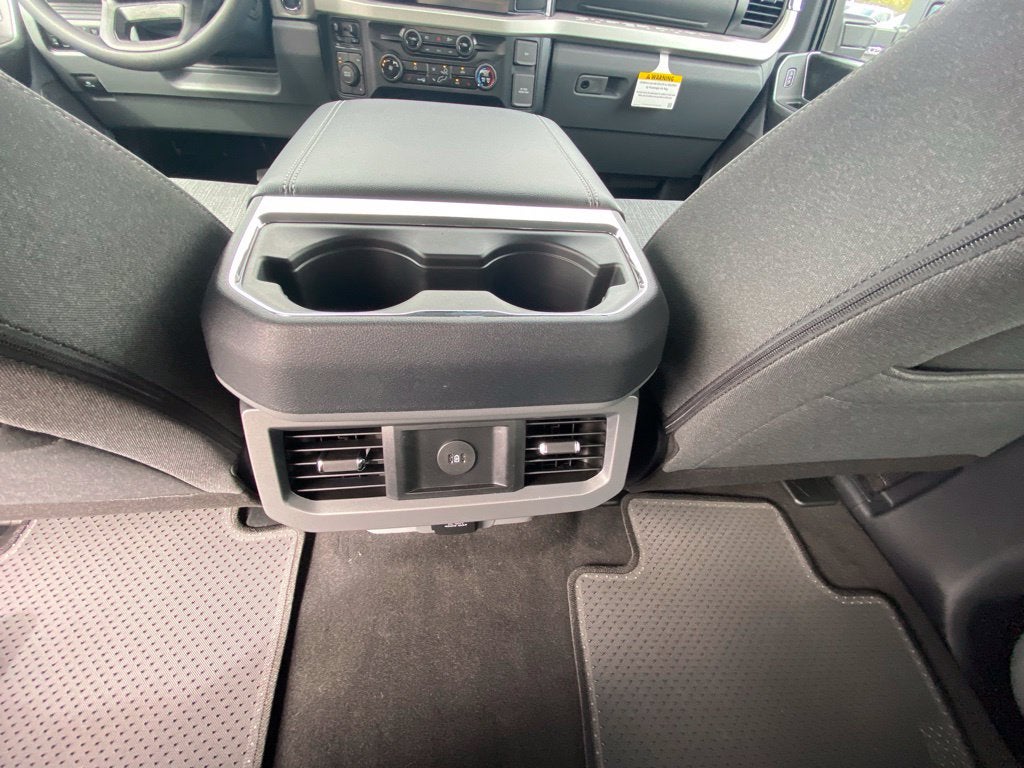 2027 Ford F-350SD XLT DRW