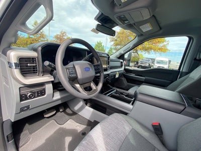 2027 Ford F-350SD XLT DRW