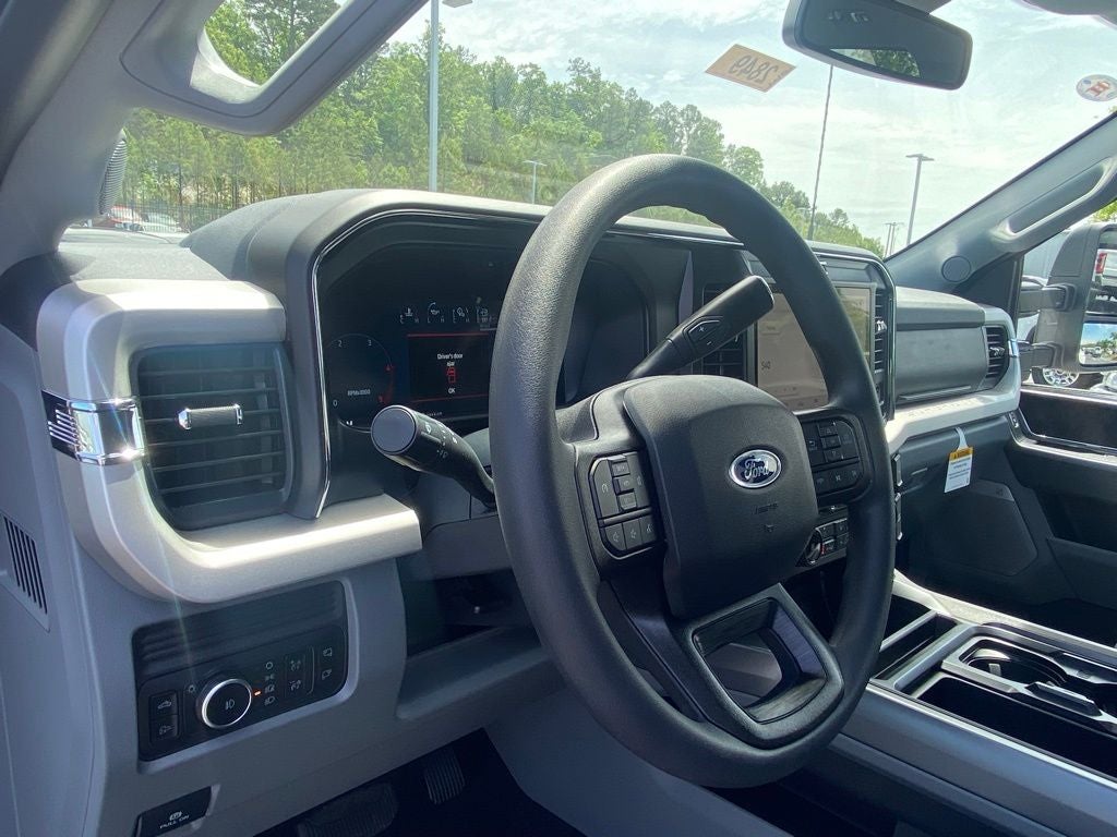 2026 Ford F-350SD XLT DRW