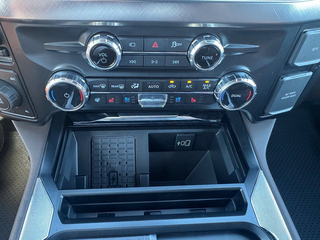 2027 Ford F-350SD King Ranch DRW