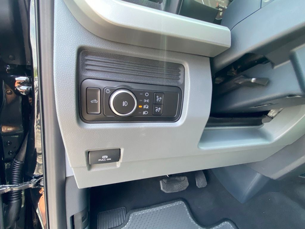 2026 Ford F-350SD XLT DRW