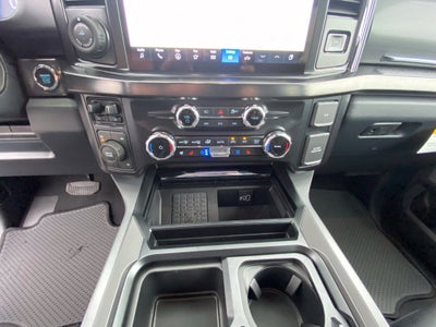 2027 Ford F-350SD Lariat DRW