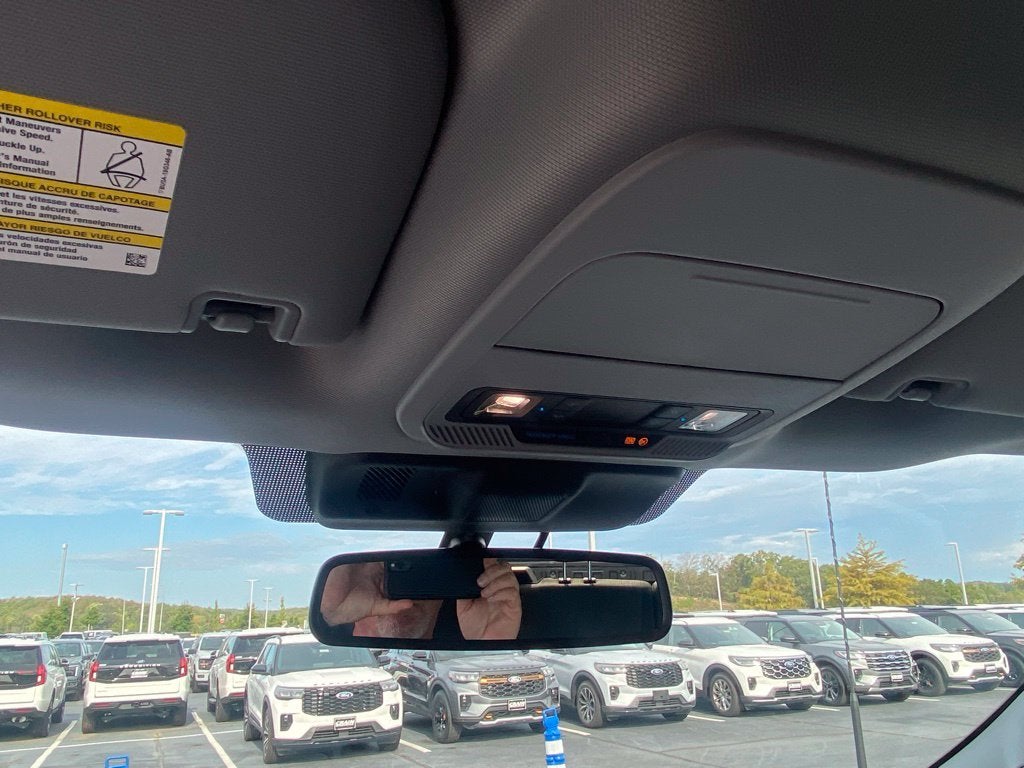 2027 Ford F-350SD XLT DRW