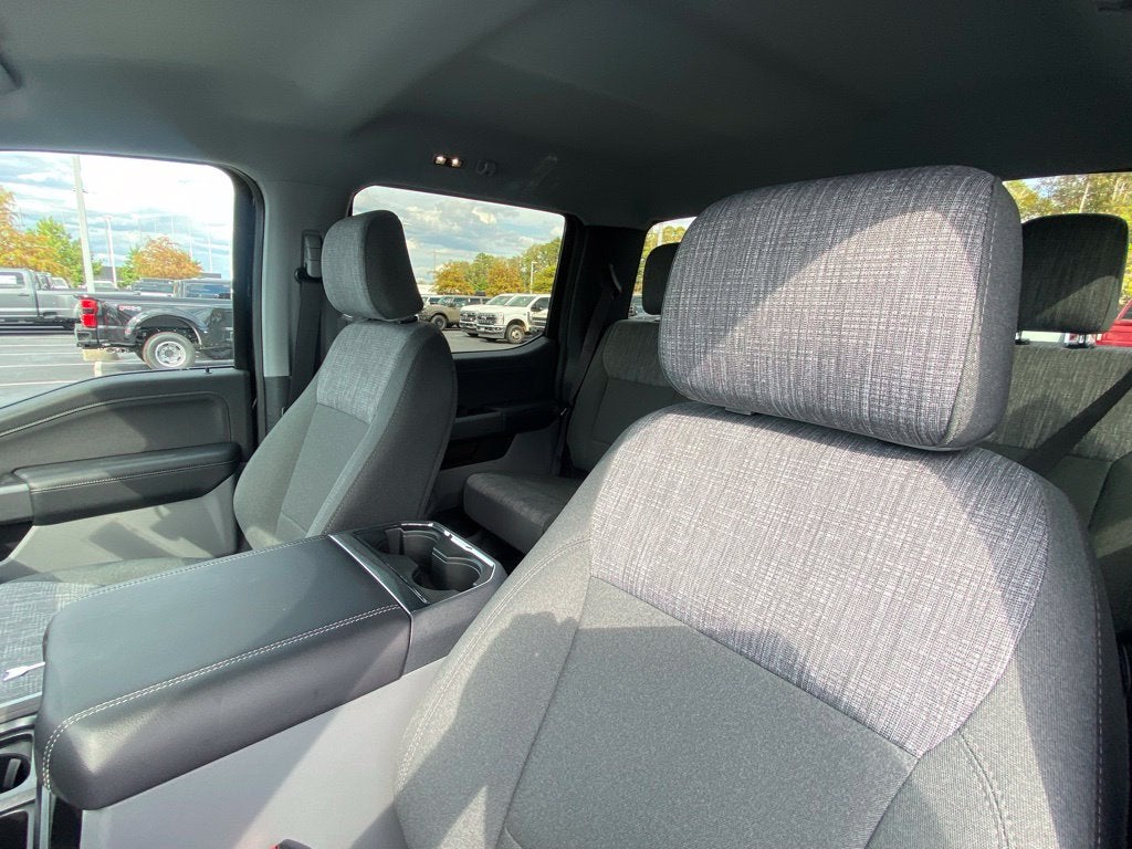 2027 Ford F-350SD XLT DRW