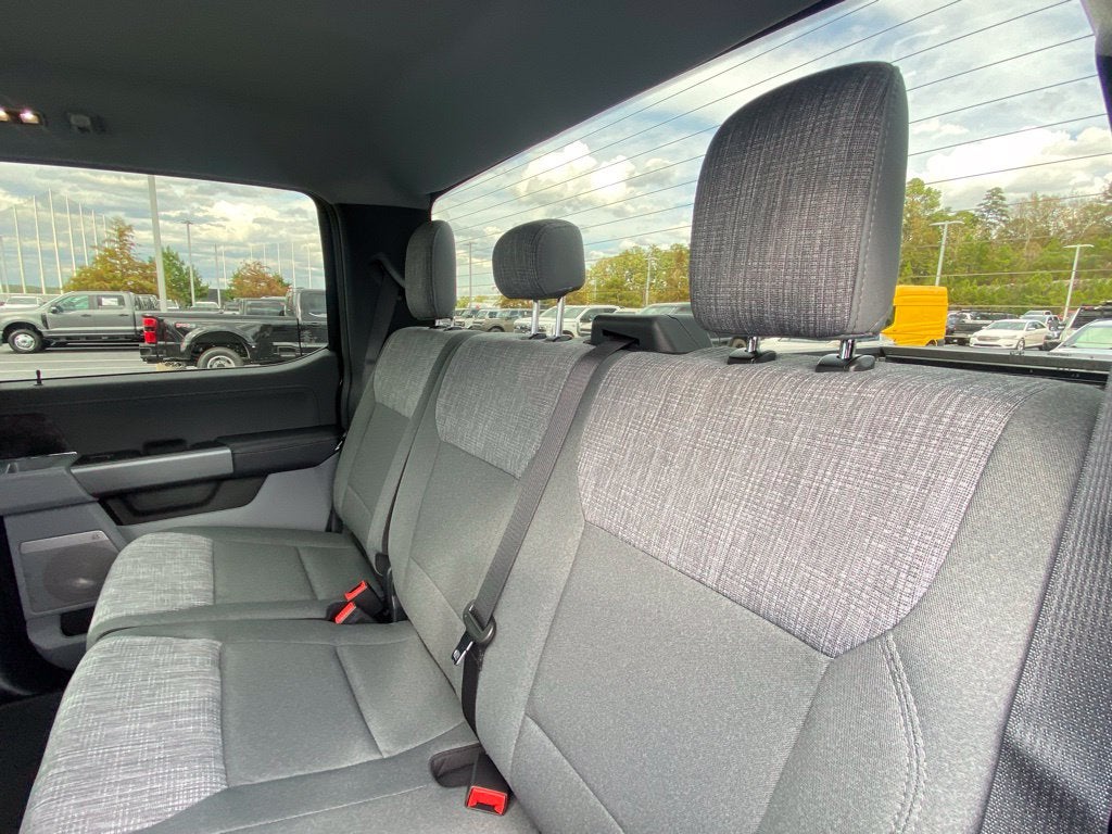 2027 Ford F-350SD XLT DRW